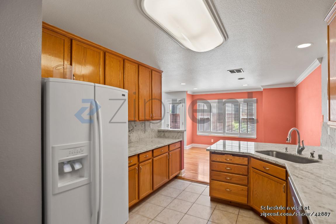 Building Photo - 350 Sutterwind Dr
