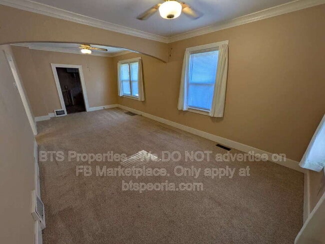 Building Photo - 3612 North Harvard Avenue