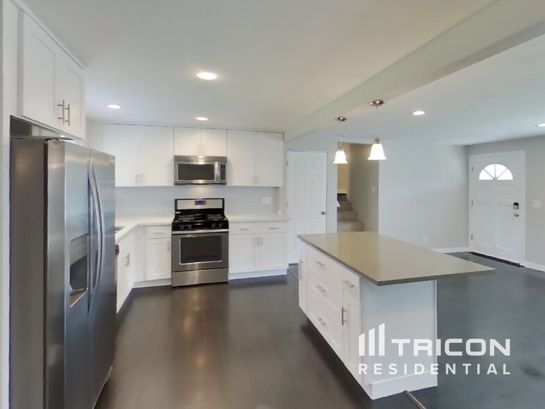 Building Photo - 3646 S 292nd Pl