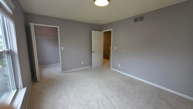 Building Photo - 1547 Cass Lake Rd