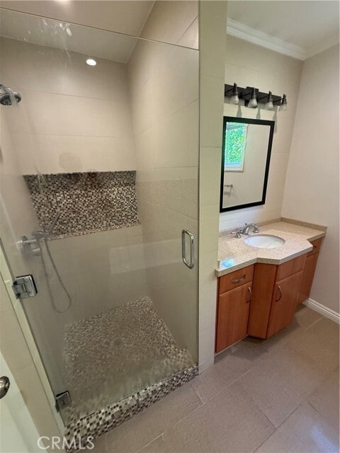 Building Photo - 5906 Graves Ave