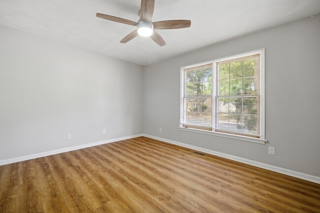 Building Photo - 1441 Bayberry Pl