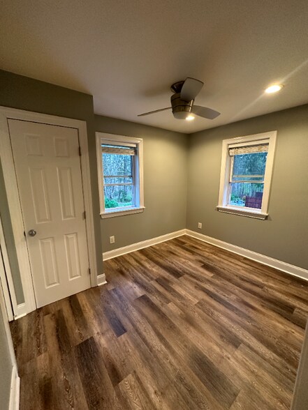 Building Photo - 2652 PA-390