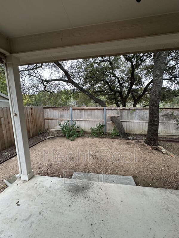 Building Photo - 2616 Gallant Fox Dr