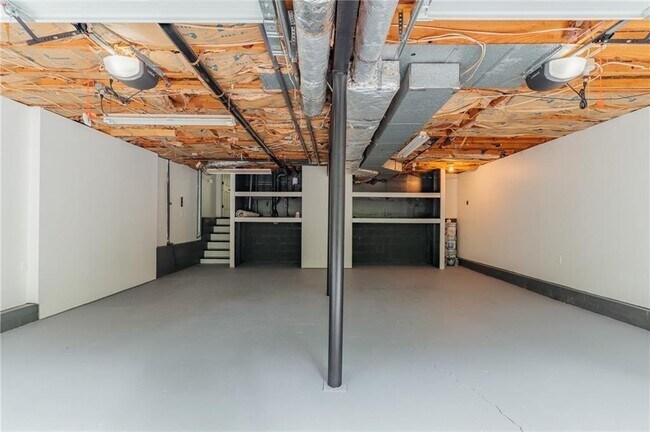 Building Photo - 2708 Spencers Trace NE