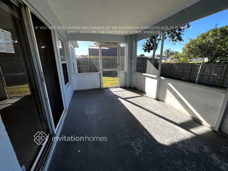 Building Photo - 1978 SW Monterrey Ln