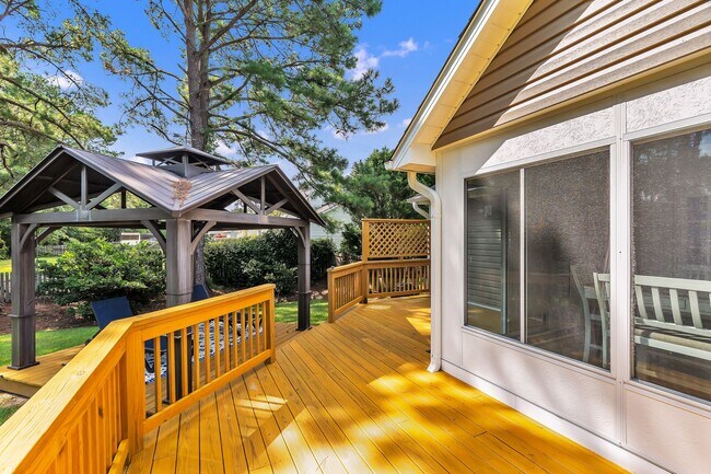 Building Photo - 117 Foster Creek Ct