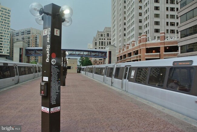 Building Photo - 1220 Blair Mill Rd