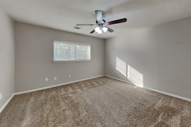 Building Photo - 5419 Roserock Ln