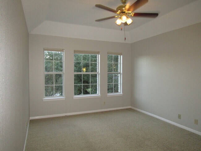 Building Photo - 10602 Cranford Ct