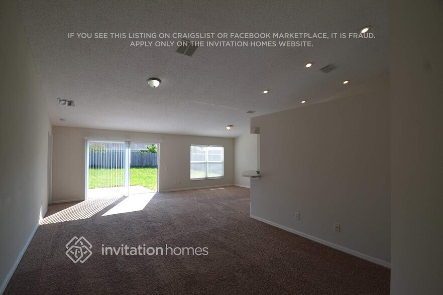 Building Photo - 319 Lookout Dr