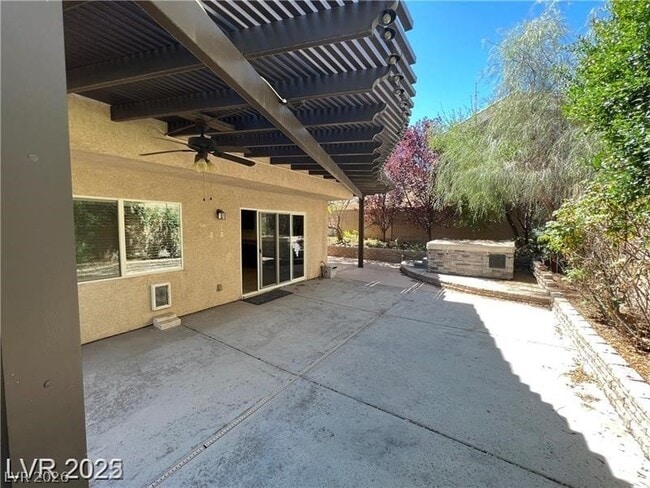 Building Photo - 291 Broken Par Dr