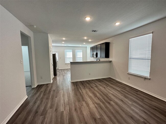 Building Photo - 16646 Moss Ln