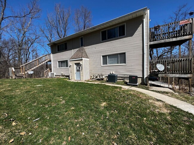 Building Photo - 3107 Schuetzen Ln