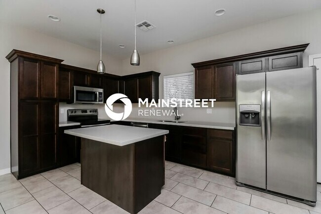 Building Photo - 3 Bedroom Pet-Friendly Home in Phoenix, AZ...