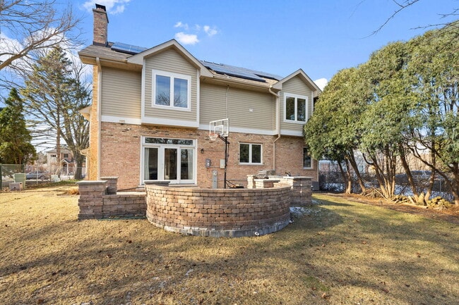 Building Photo - 9127 Menard Ave