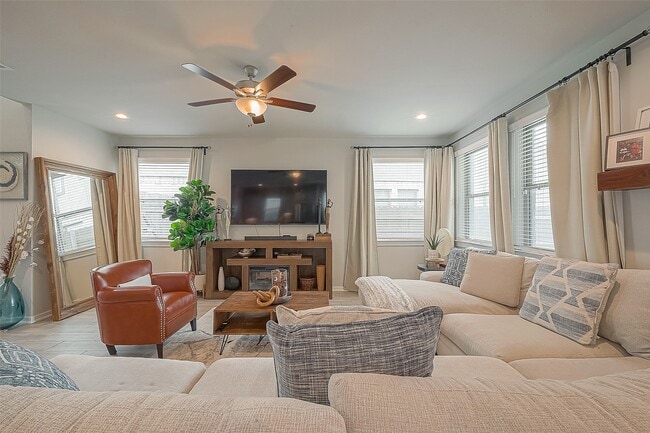 Building Photo - 23611 Blackhaw Blossom Ln