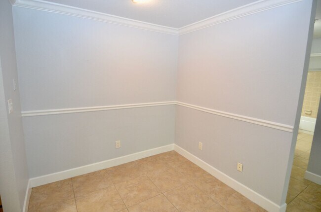 Building Photo - One bedroom one bathroom condo in Palmer Ranch
