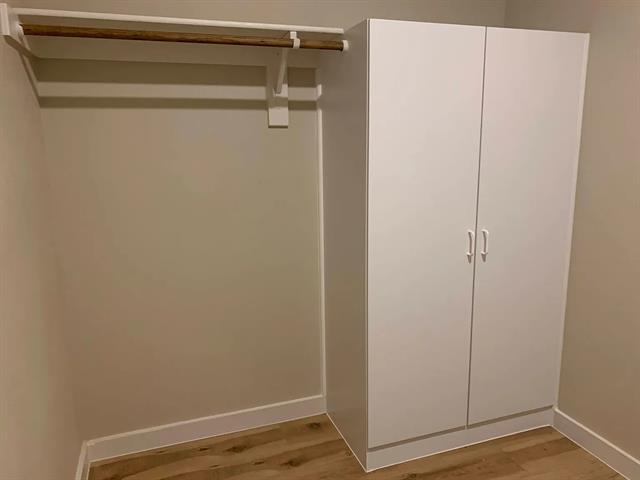 Building Photo - 102 Hackberry Ln