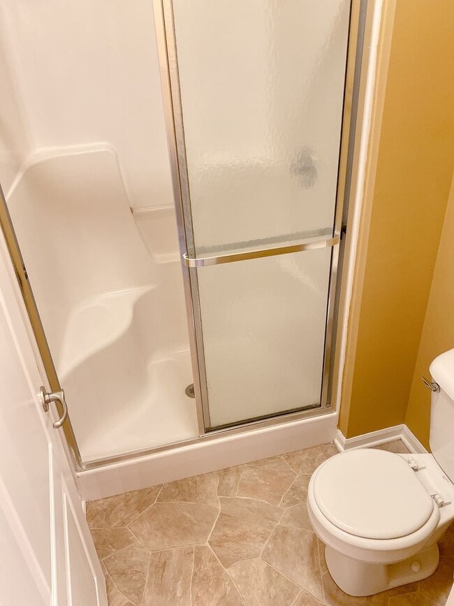 Building Photo - Beautiful 3 bed, 2 bath house at $2095 *PR...