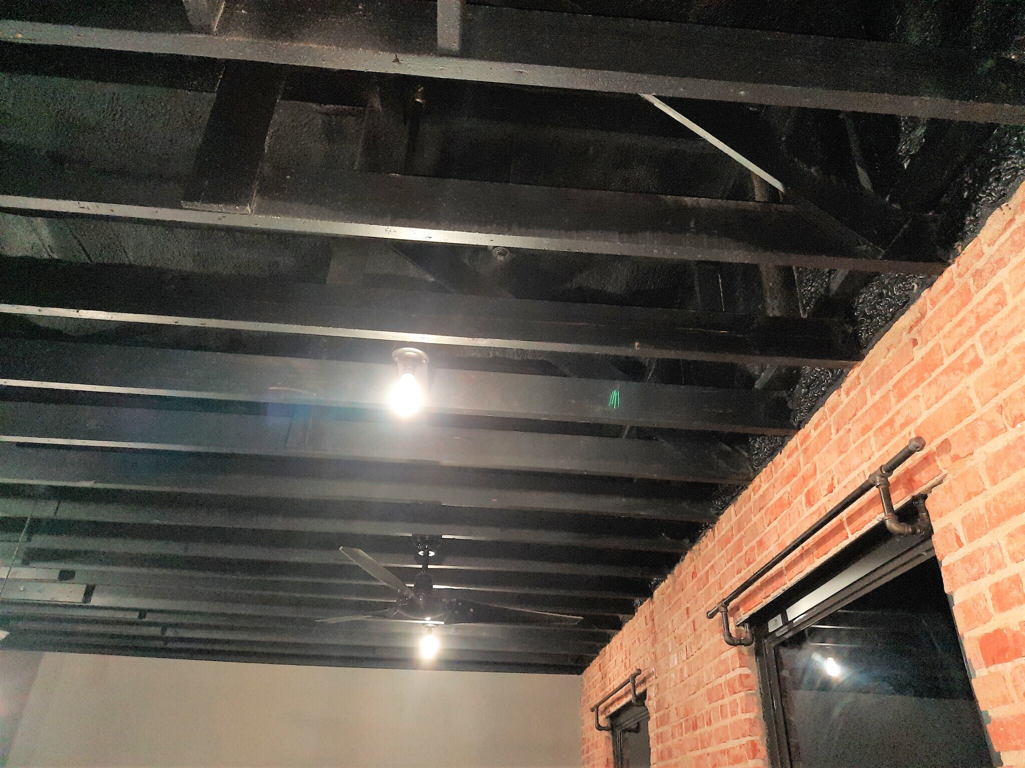 Building Photo - 901 9th St