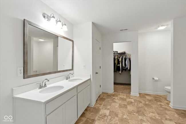 Building Photo - 1338 Delacorte Cir