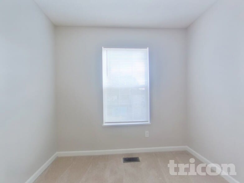 Building Photo - 521 Halleck Ln