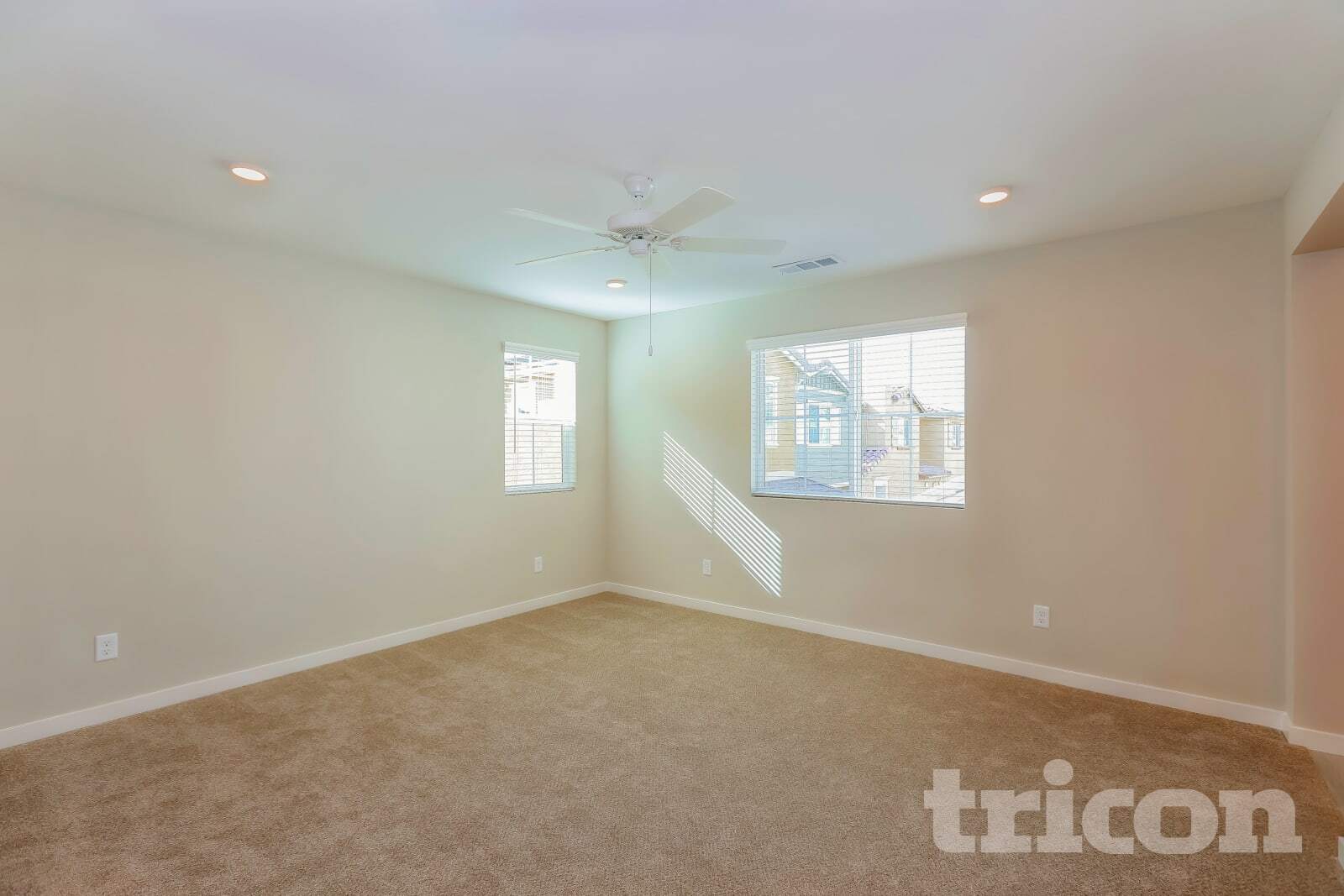 Building Photo - 31573 Dwight Dr