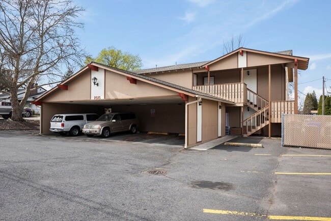 Building Photo - 1515 N Bowdish Rd