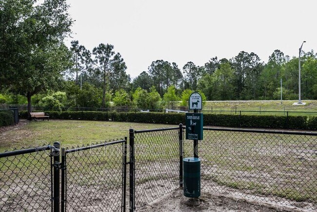 Building Photo - 10399 Winding Marsh Trail