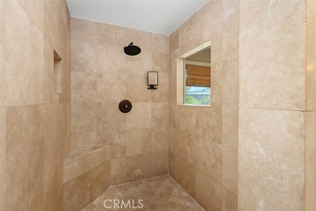 Building Photo - 2581 Fairway Dr