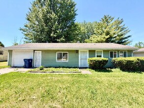 Building Photo - Ranch style 3-bedroom, 1-bath, attached garage and nice backyard!