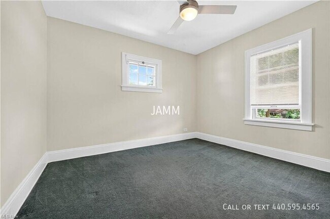 Building Photo - 3025 Meadowbrook Blvd