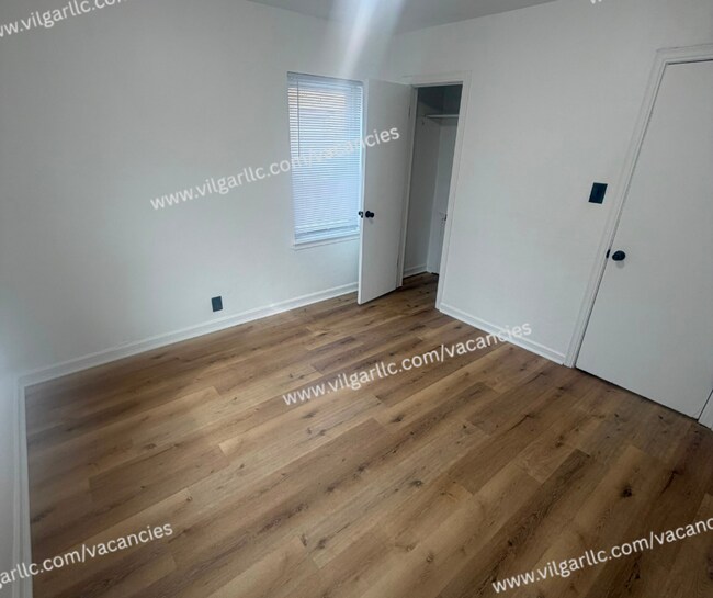 Building Photo - 3449 Johnson St