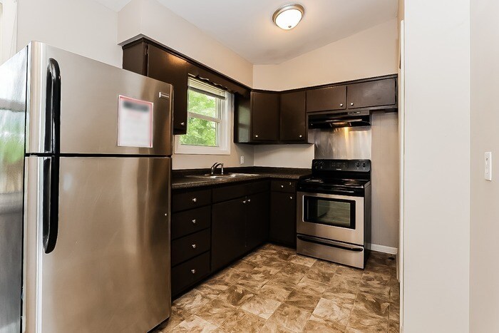 Building Photo - 6003 Lopez Ln