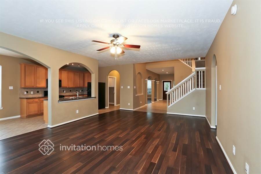 Building Photo - 17043 Sperry Landing Dr