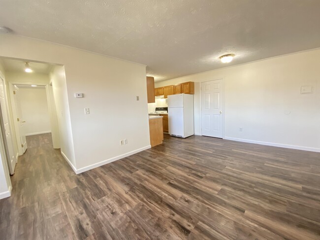 Building Photo - 3961 Brown Ave