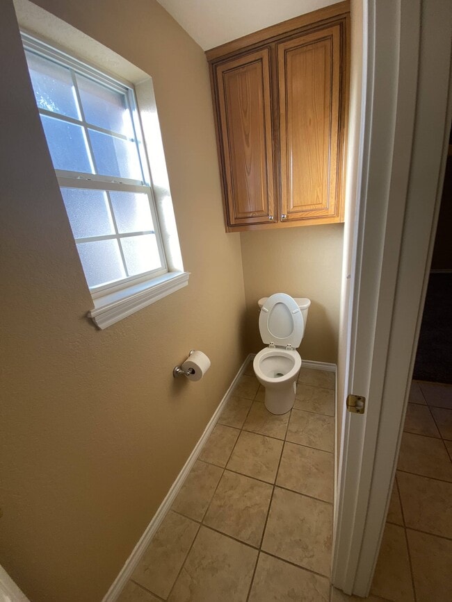 Building Photo - 6012 Remington N Cir