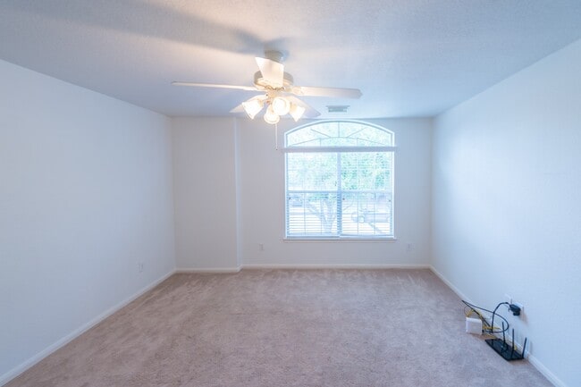 Building Photo - 5111 Juniper Walk Ln