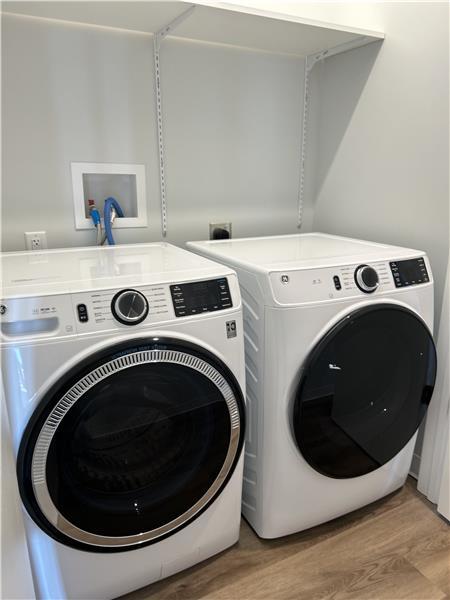 Building Photo - 231 Park Dr