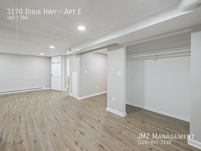 Building Photo - 3170 Dixie Hwy