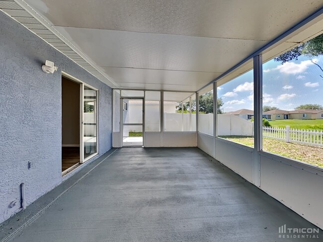 Building Photo - 1419 Birchstone Avenue Brandon FL