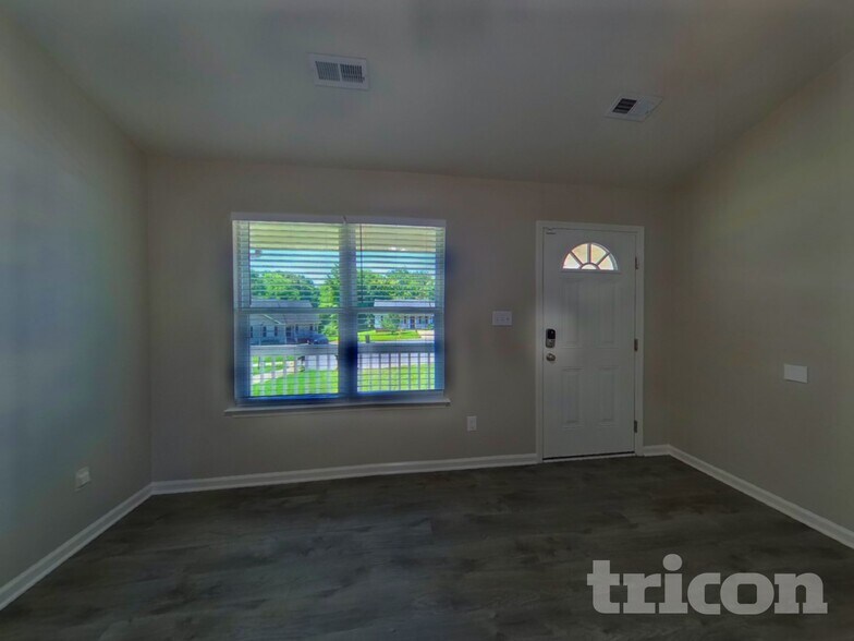 Building Photo - 2019 Slater Springs Dr