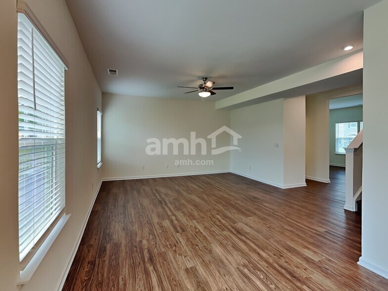 Building Photo - 5316 Cairo Ct