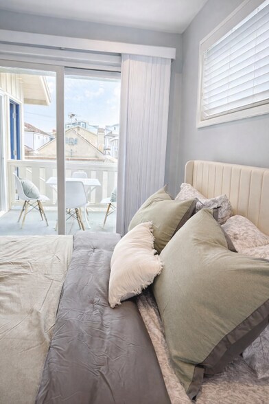 Building Photo - 315 Sapphire Ave