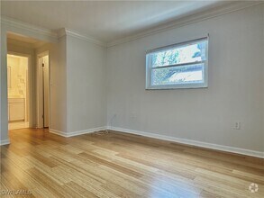 Building Photo - 1154 Cooper Dr