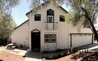 Building Photo - 539 Palms Dr