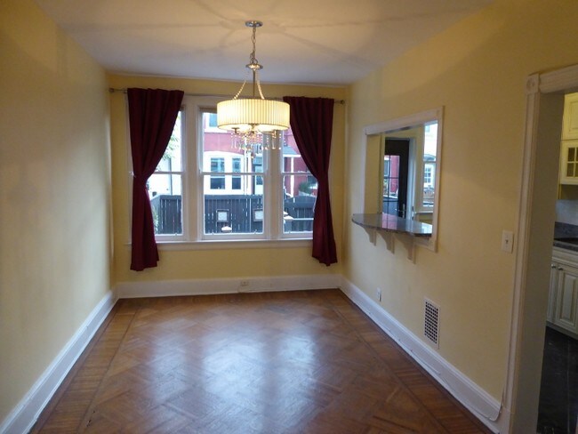 Building Photo - 163 V St NE