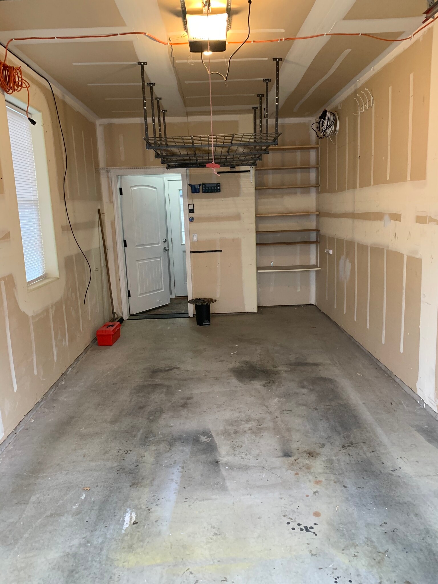 Garage - 1661 NE Market Dr
