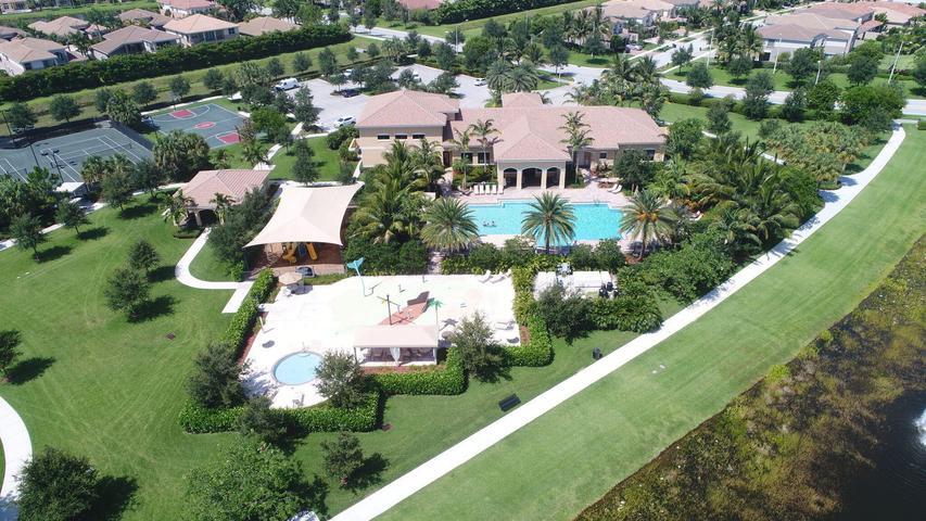 Building Photo - 10562 Cape Delabra Ct